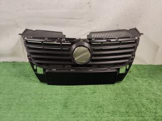 Решетка радиатора Volkswagen Passat B6 БУ