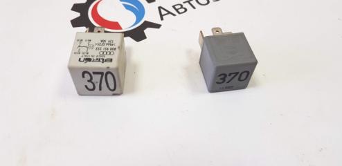 Запчасть реле 370 8D0951253 контрактная Реле 370 8D0951253 контрактная