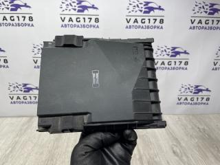 Крышка блока предохранителей Skoda SuperB Scout CFFB 2.0 TDI контрактная