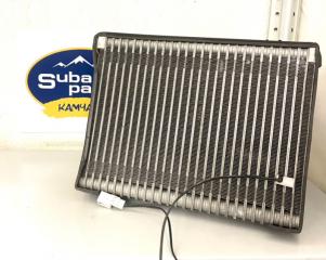 Радиатор кондиционера Subaru Impreza
